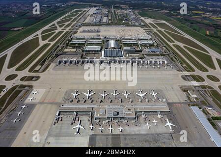 Vide aéroport de Munich à corona crise 2020, 07.05.2020, vue aérienne, Allemagne, Bavière, Muenchen Banque D'Images