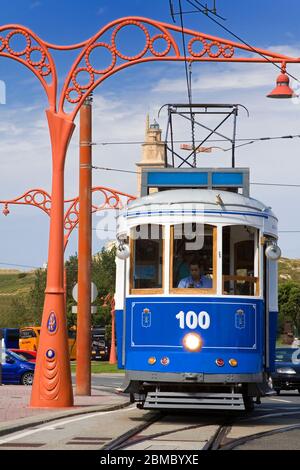 Tramway Paseo Maritimo, la Coruna City, Galice, Europe Banque D'Images