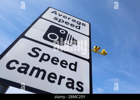 Caméras à vitesse moyenne fonctionnant sur une partie de l'A9 dans le nord du Perthshire. Écosse Royaume-Uni Banque D'Images