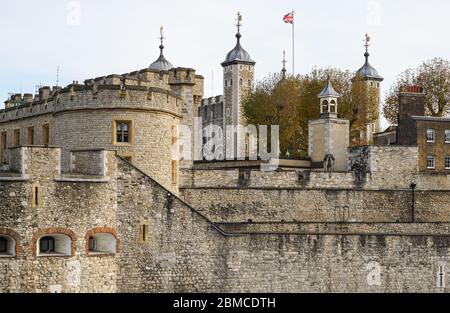 Murs en pierre de la Tour de Londres, Angleterre, Royaume-Uni Banque D'Images