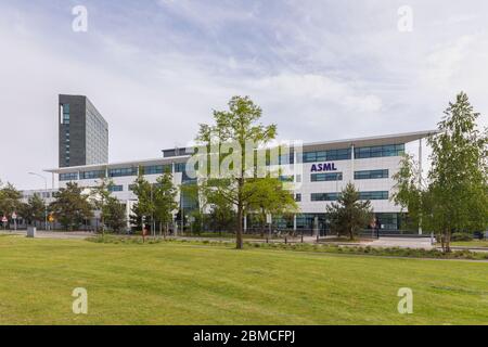 Veldhoven, pays-Bas, 8 mai 2020. ASML avec sa façade extérieure du bâtiment. Le secteur néerlandais est le fournisseur mondial Banque D'Images