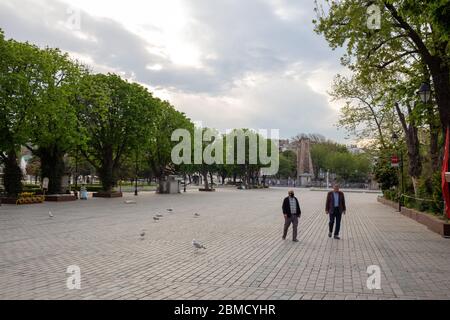 Vue sur la place Sainte-Sophie et sur l'espace environnant. Les rues et les places sont vides en raison du nouveau type de coronavirus, Covid 19, qui a éclaté dans le Banque D'Images