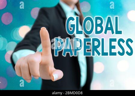 Note écrite montrant Global Paperless. Concept commercial pour aller aux méthodes technologiques comme la messagerie électronique au lieu de papier Banque D'Images