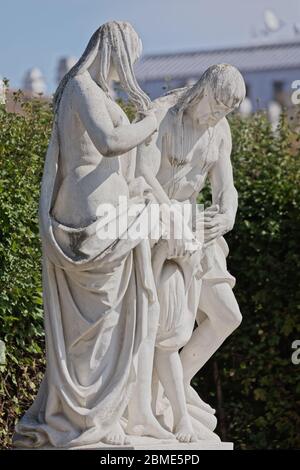 Statues en pierre dans les jardins du Belvédère à Vienne, Autriche Banque D'Images