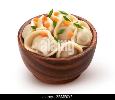 Boulettes de viande, pelmeni russe maison isolé sur fond blanc Banque D'Images