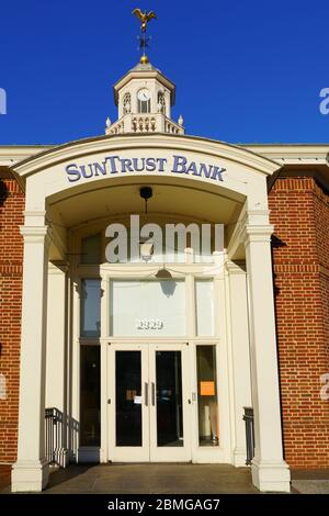 GEORGETOWN, DC -21 FÉVRIER 2020 - vue d'une succursale de banque Sun Trust à Georgetown, Washington, DC. Banque D'Images