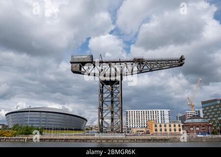 Glasgow, Écosse, Royaume-Uni. 9 mai 2020. Météo Royaume-Uni. Après-midi chaud et ensoleillé à l'Hydro SSE et à la grue Finniston sur les rives de la Clyde. Credit: SKULLY/Alay Live News Banque D'Images