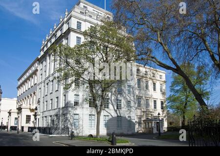 Le général de Gaulle a utilisé ce bâtiment donnant sur le Mall de Westminster comme quartier général des Forces françaises libres. Avant que l'ancien premier Minis Banque D'Images