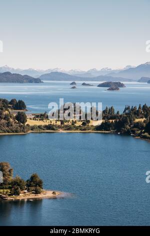 Vue sur les lacs de l'el campanario, Bariloche, Patagonie, Argentine Banque D'Images