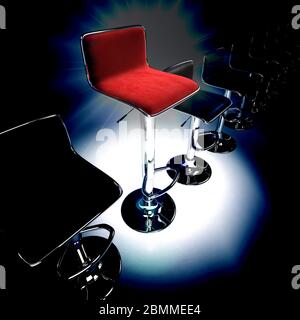 Tabouret de bar élégant. Chaise pivotante élégante rouge - isolée sur blanc Banque D'Images