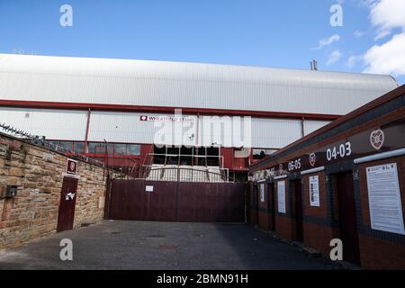 Signalisation sur le terrain autour du stade Tynecastle, stade du cœur du FC Midlothian - pendant la pandémie de Covid-19 (coronavirus). Banque D'Images