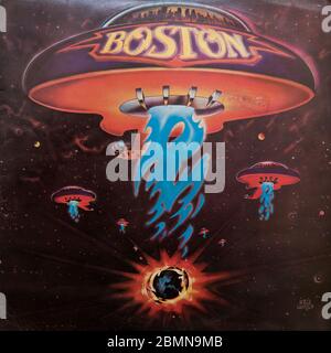 Couverture de l'album vinyle Boston. C'est le premier album studio du groupe de rock américain Boston sorti sur 1976. Banque D'Images