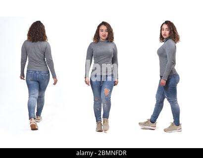 femme marchant devant le dos et profil sur blanc Banque D'Images