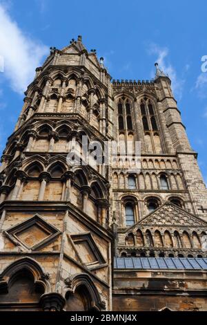 Tours gothiques de la cathédrale de Lincoln Eglise de la Sainte Vierge Marie de Lincoln, Lincolnshire, Angleterre, Royaume-Uni Banque D'Images