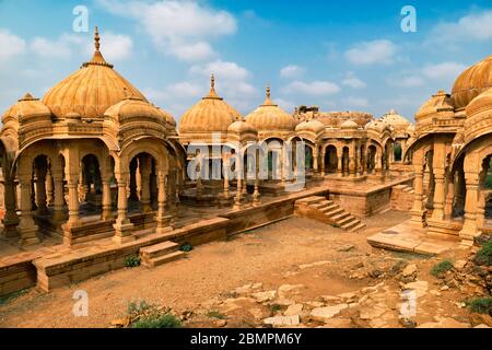 Bada Bagh cenotaphs mausolée de tombeau hindou . Jaisalmer, Rajasthan, Inde Banque D'Images