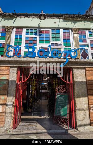 Entrée à El Balazo, un lieu de musique alternative avec restaurant, bar et boutique, quartier de la Havane Centro, la Havane, Cuba Banque D'Images