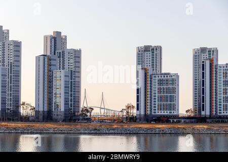 Incheon Songdo, Corée, 14 janv. 2020 - Incheon Songdo International City Landscape. Appartement et paysage de bâtiment. Banque D'Images