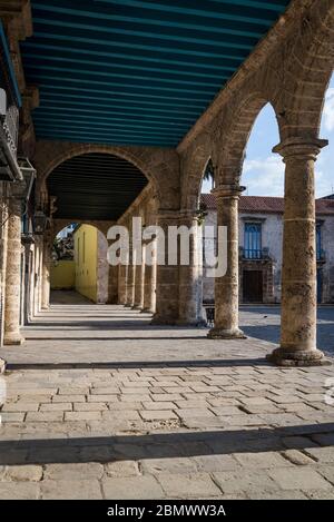 Casa del Conde de Casa Lombillo, immeuble de la Plaza de la Catedral, Centre de la Vieille ville, la Havane Vieja, la Havane, Cuba Banque D'Images