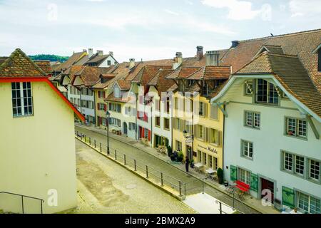 Vue surélevée de la rue Halde, canton d'Argau, Suisse. Banque D'Images