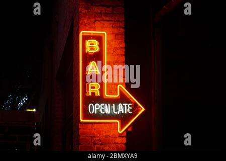 Bar ouvert tard, panneau Banque D'Images