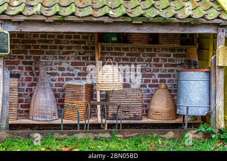 Équipement de apiculteur traditionnel à Grijpskerke, pays-Bas Banque D'Images