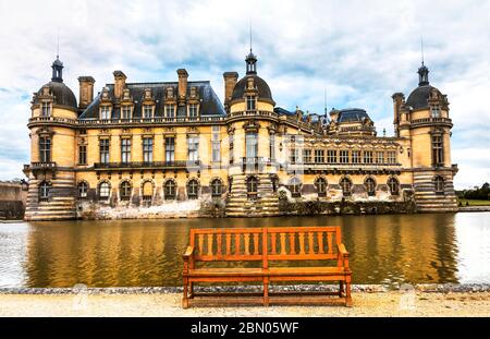 Châteaux magnifiques et monuments historiques de France - Château royal de Chantilly Banque D'Images