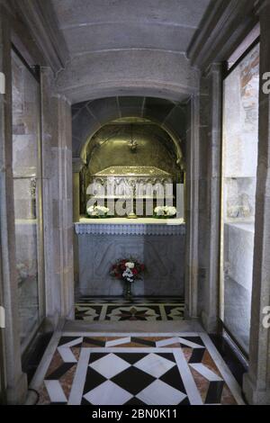 Boîte d'argent contenant les restes de l'apôtre Jacques à la Cathédrale de Saint-Jacques-de-Compostelle, Galice, Espagne, Europe Banque D'Images