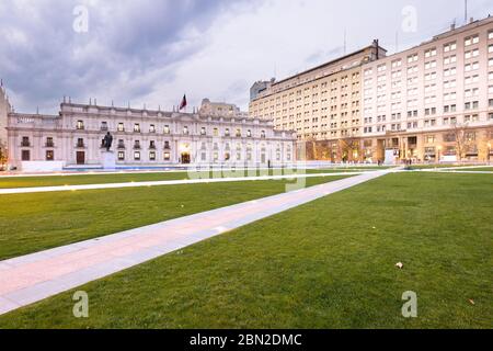 Santiago, région Metropolitana, Chili - Palacio de la Moneda, ou la Moneda, palais présidentiel et gouvernemental chilien. Banque D'Images