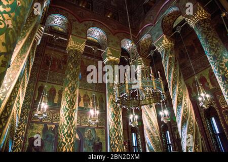 Monastère de Curtea de Arges - Roumanie belle architecture à l'intérieur de l'église Banque D'Images