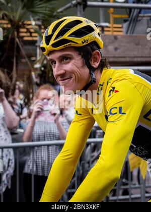 CARDIFF, ROYAUME-UNI. Le champion de la Tour de France Geraint Thomas a été accueilli par des dizaines de milliers de fans lorsqu'il est revenu à Cardiff, ville de sa naissance. Photo © Matthew Lofthouse - photographe indépendant. 09/08/2018. Banque D'Images