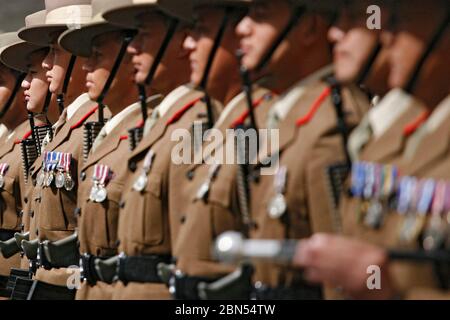 Brecon, Powys, pays de Galles, Gurkha Freedom Parade, 28 juillet 2013. La ligne du soldat Gurkha pendant la parade de la liberté. ©PRWPhotography Banque D'Images