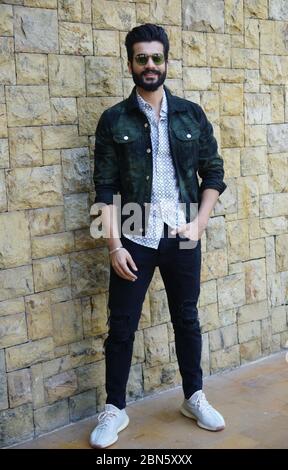 MUMBAI, INDE - JANVIER 14: Soleil Kaushal pendant la promotion de la série web "l'Armée oubliée" le 14,2020 janvier à Mumbai, Inde (photo par Prodip Gu Banque D'Images