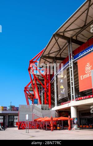 Athènes, Attique / Grèce - 2018/04/01: Extérieur du stade Georgios Karaiskakis, stade de football Athenian Olympiacos dans le quartier du Pirée Banque D'Images