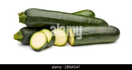 Zucchini isolé sur fond blanc Banque D'Images