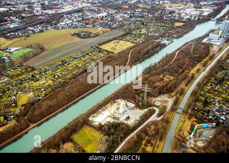 , rivière Emscher et canal Rhein-Herne-Kanal à Herne, 04.02.2017, vue aérienne, Allemagne, Rhénanie-du-Nord-Westphalie, région de la Ruhr, Herne Banque D'Images