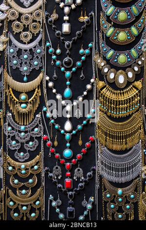 Bijoux à vendre, Khan al-Khalili, Bazar, le Caire, Égypte Banque D'Images