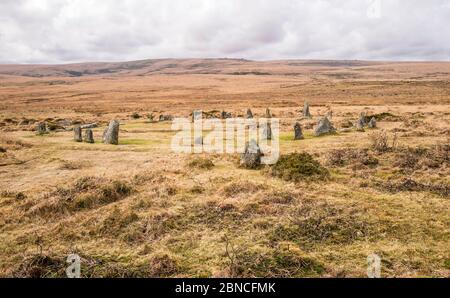 Le cercle de pierre de Scorhill, sur le commune de Gidleigh, est l'un des plus grands et des plus intacts cercles de pierre du Devon. Parc national de Dartmoor, Devon, Angleterre, Royaume-Uni. Banque D'Images