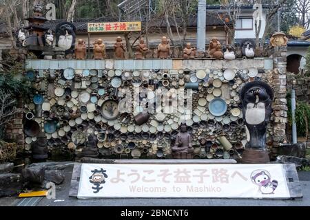 Tochigi, Japon - 21 mars 2019 : vue de Mashiko, la ville traditionnelle de poterie du Japon, populaire pour le mashikoyaki, une sorte de tradition de poterie japonaise Banque D'Images