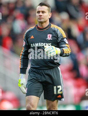 MIDDLESBROUGH, ANGLETERRE - Shay donné de Middlesbrough lors du match de championnat Sky Bet entre Middlesbrough et Blackburn Rovers au stade Riverside, Middlesbrough, le samedi 8 février 2014 (Credit: Mark Fletcher | MI News) Banque D'Images