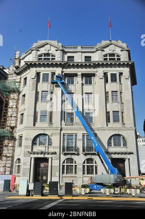 Les travailleurs sont occupés à rénover un vieux bâtiment, qui appartient aux grappes exotiques du Bund, pour protéger sa fa ade et l'entretenir, Shan Banque D'Images