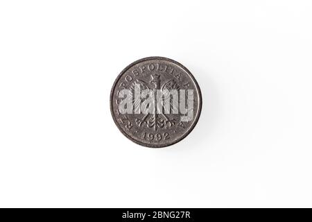Vue de dessus du verso d'une pièce de monnaie polonaise sur une surface blanche Banque D'Images