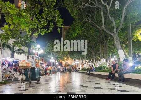 VERACRUZ, MEXIQUE 20 JUIN 2018 : vie nocturne dans la ville Banque D'Images