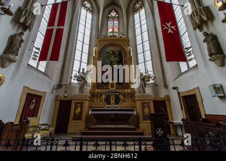 Intérieur de l'église maltaise (Malteserkirche) à Vienne Banque D'Images