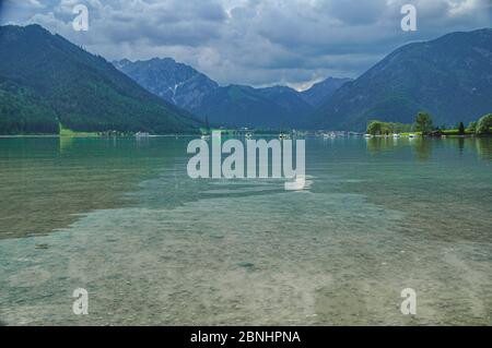 Impressions de Achensee - Lac d'Achen, montagnes des alpes dans le Tyrol, Autriche Banque D'Images