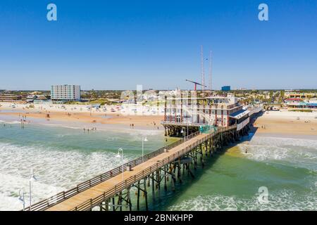 Photo aérienne Daytona Beach Florida pêche jetée Banque D'Images