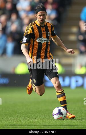 KINGSTON UPON HULL, ANGLETERRE - George Boyd de Hull City pendant le match de la première ligue entre Hull City et Manchester City au KC Stadium, Kingston upon Hull, le samedi 15 mars 2014 (Credit: Mark Fletcher | MI News) Banque D'Images