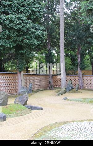 jardin japonais dans les jardins du château de schönbrunn à vienne (autriche) Banque D'Images