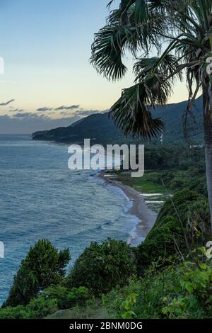 Amérique, Caraïbes, grandes Antilles, République dominicaine, Barahona, vue sur la côte depuis le point de vue de Paraíso près de Barahona Banque D'Images