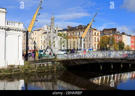 Pont nano Nagle sur la rivière Lee, Cork City, Comté de Cork, Munster, Irlande, Europe Banque D'Images