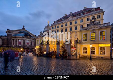 Coselpalais, restaurant et grand café, façade, illuminé, Dresde, Saxe, Allemagne, Europe, Banque D'Images